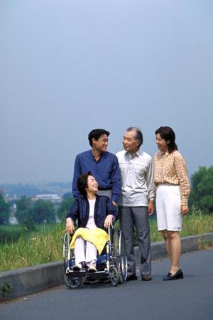 歯科インプラントの費用とメリット・デメリットを徹底解説！