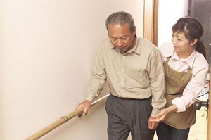 伊賀市からも通えるインプラントをしている歯科医院